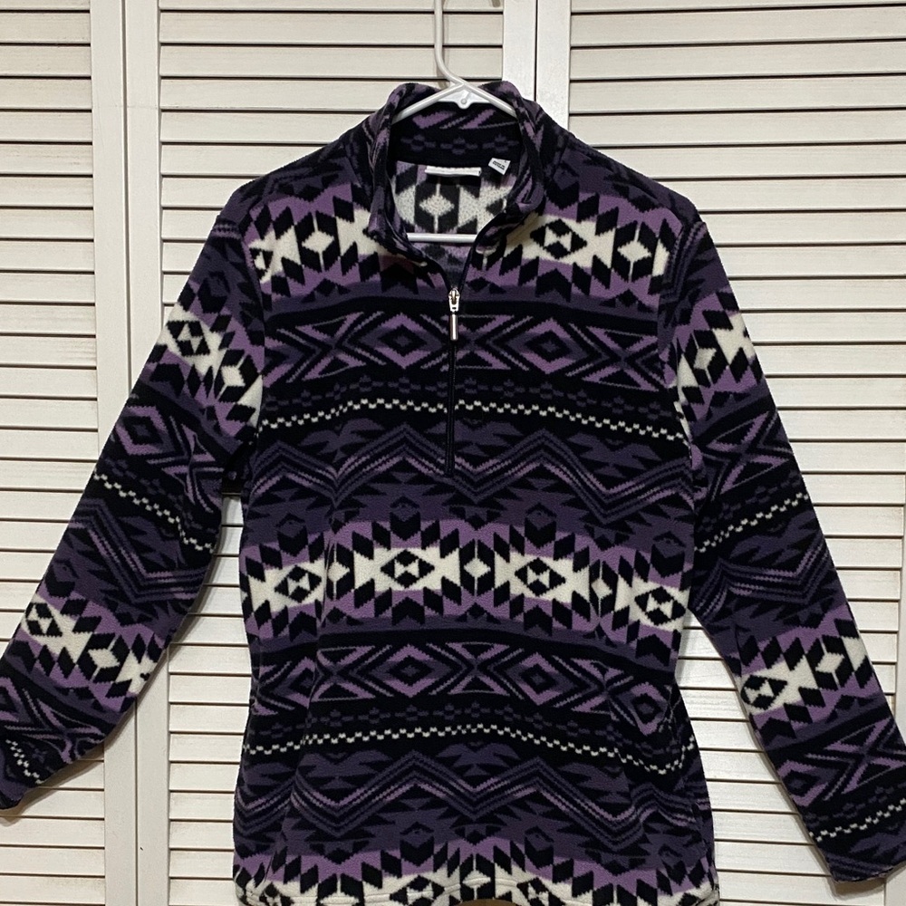 d & Co. Polar Fleece with Design Size M